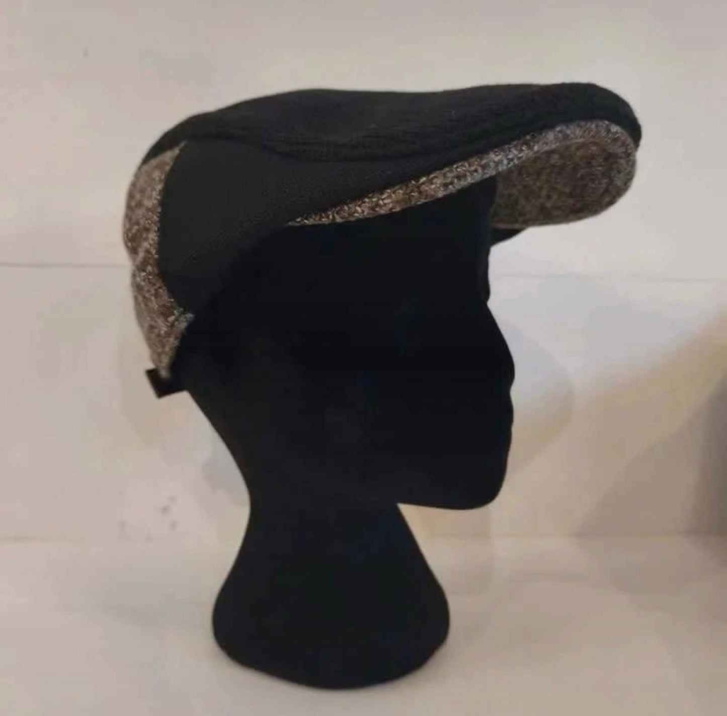 Casquette plate gavroche Sleeping Forest € #0122