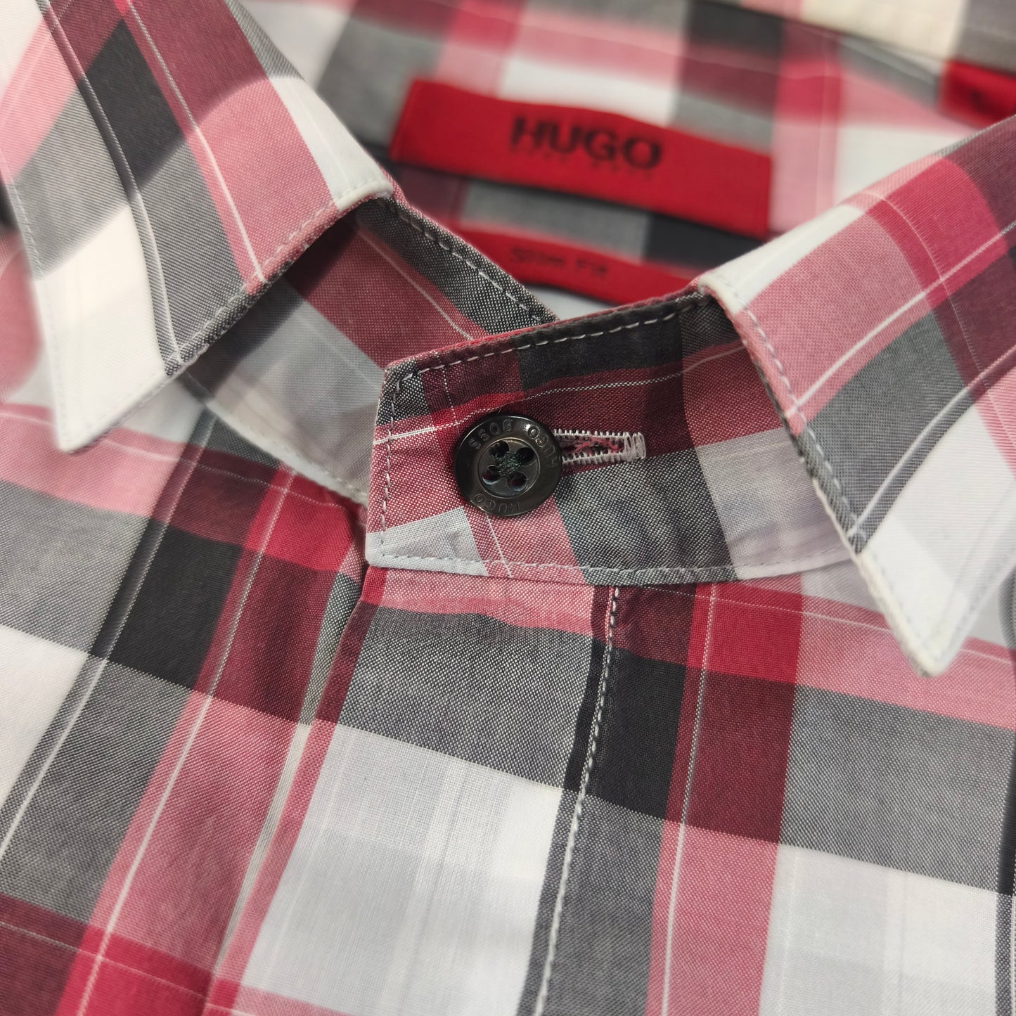Chemise Hugo Boss Slim Fit Carreaux Rouge Noir Homme Taille L #0250