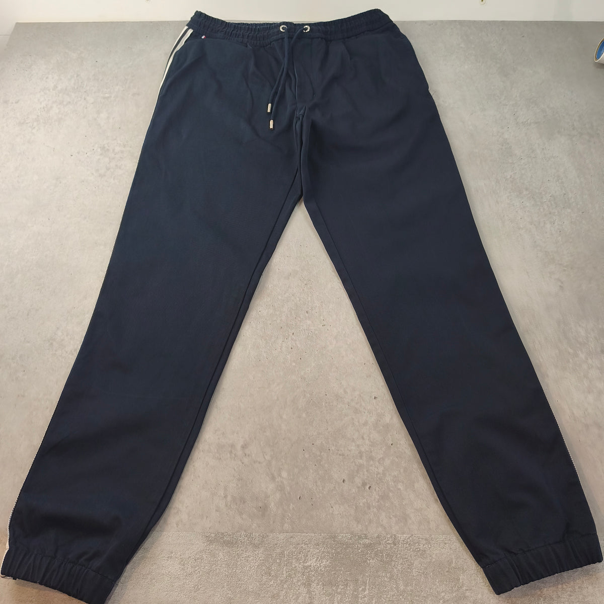 Pantalon Jogger Tommy Hilfiger bleu marine "Chelsea Relaxed Tapered Fit" - Homme W32/32 #0295