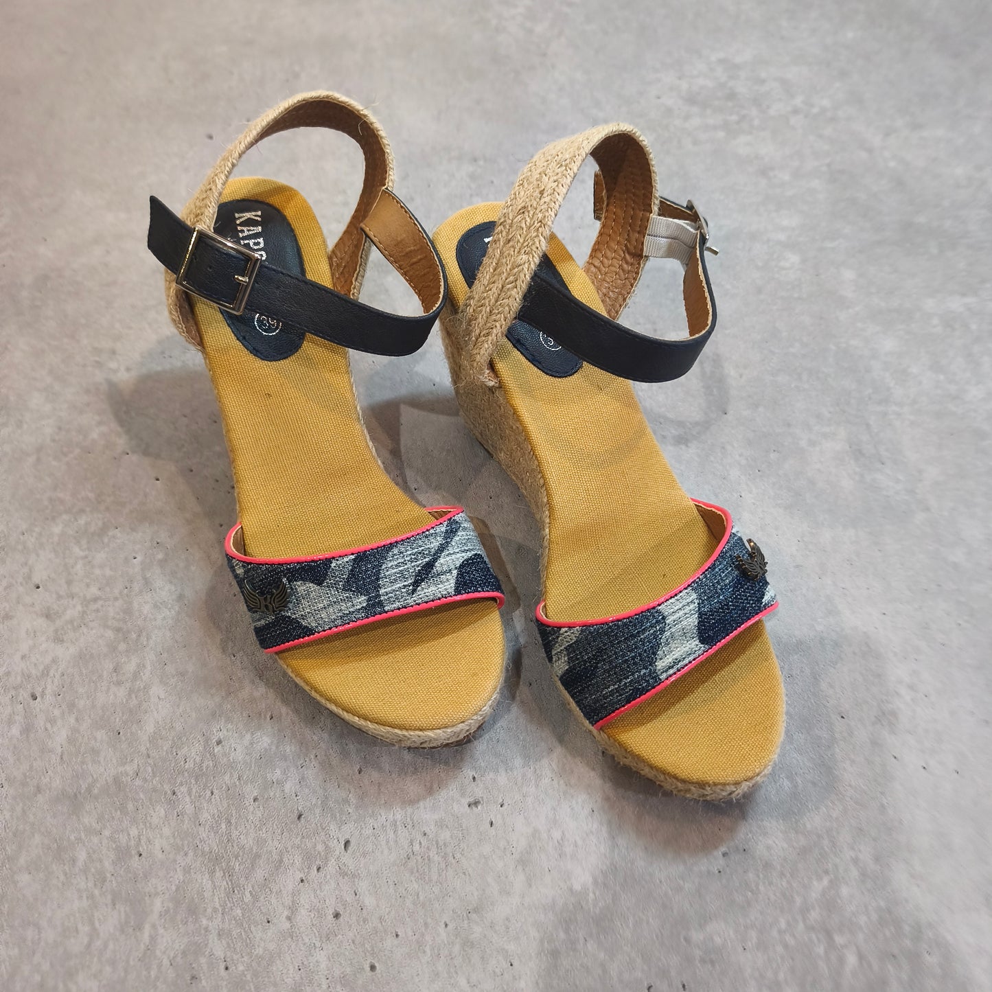 Sandales Femme compensées Kaporal Jeans T39
