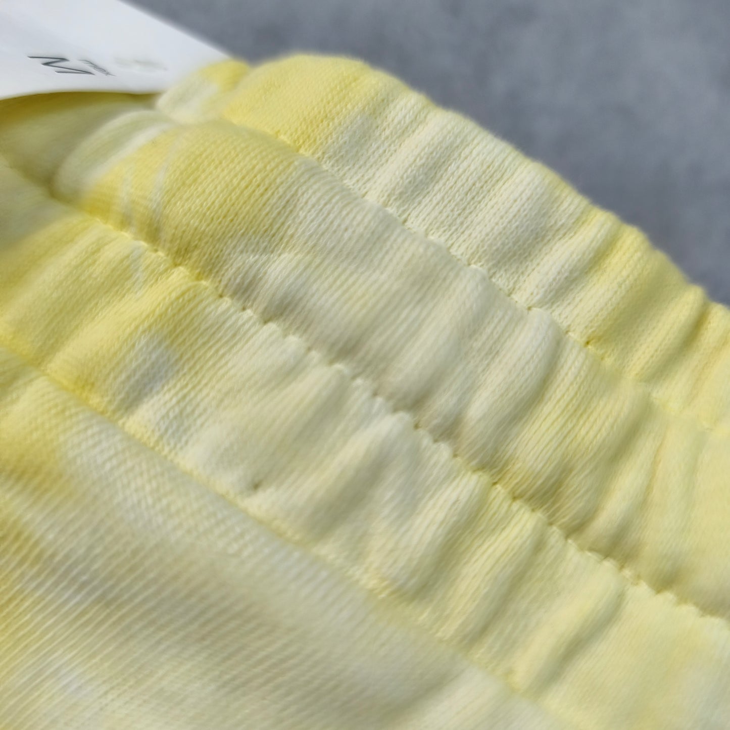 Bermuda en molleton Celio Tie & Dye Jaune - Taille M homme