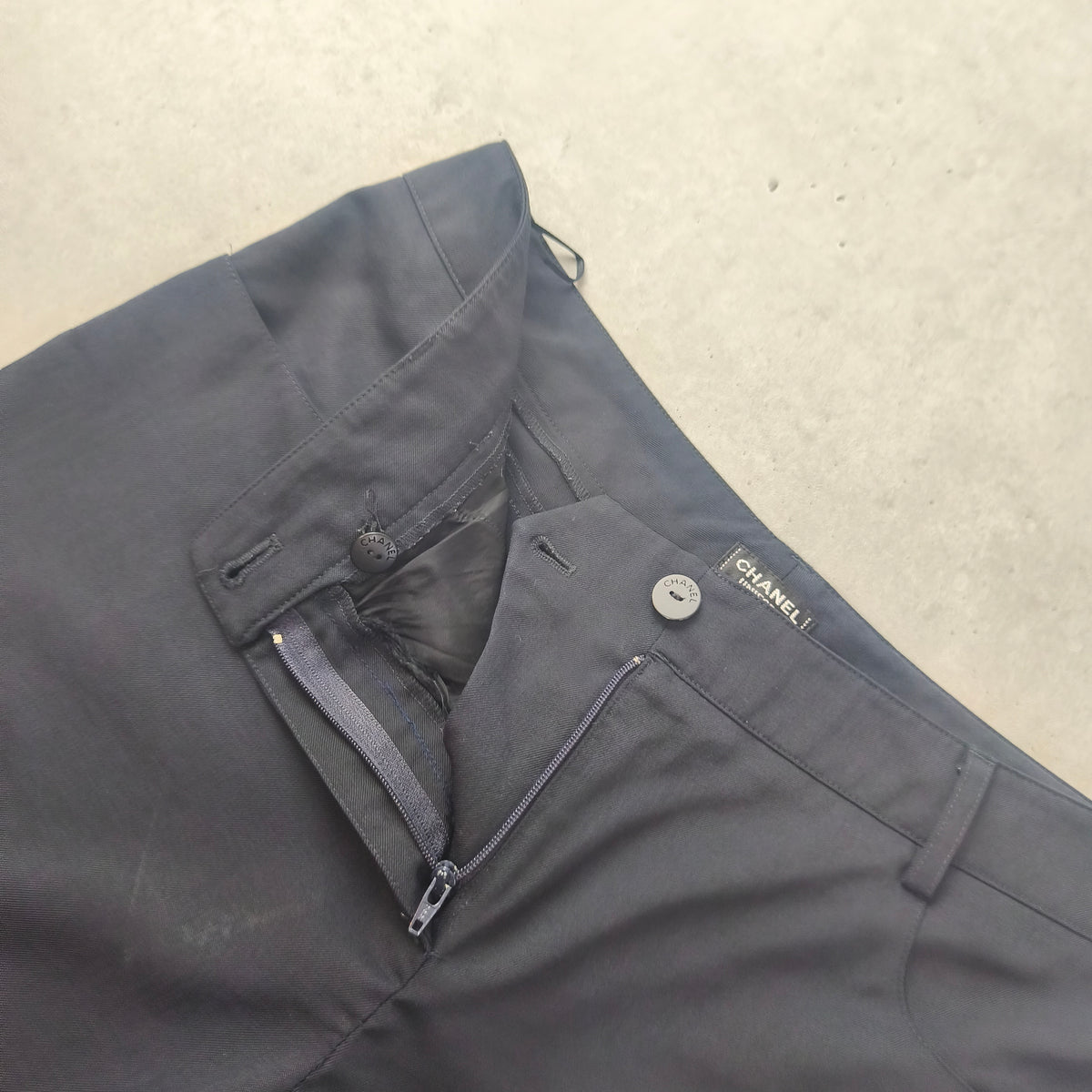 Pantalon de Tailleur Chanel Vintage Laine Noir Bleu T40  Tapered Luxury #0301 Femme